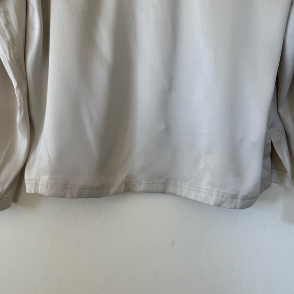 MaxMara Champagne Silk Pocket Front Button Down Blouse Top Size 10 - Picture 6 of 8